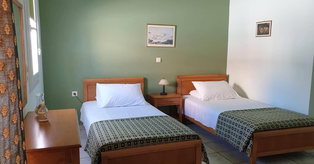 Zannikos Rooms Ermoupoli Eksteriør billede