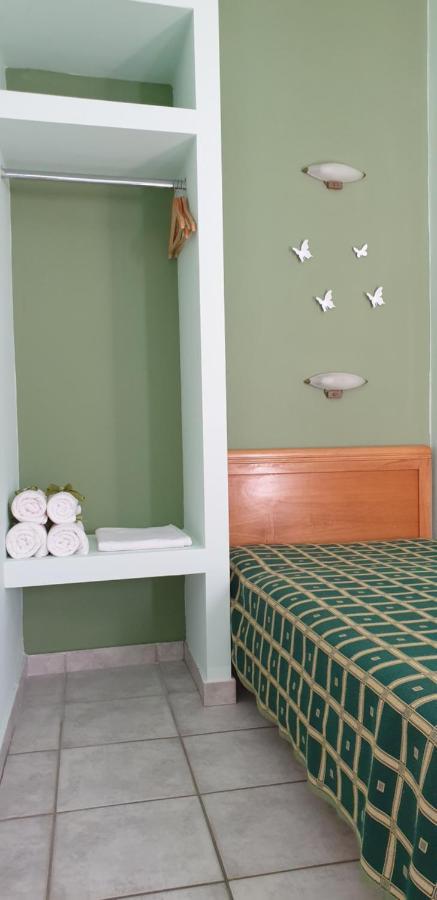 Zannikos Rooms Ermoupoli Eksteriør billede
