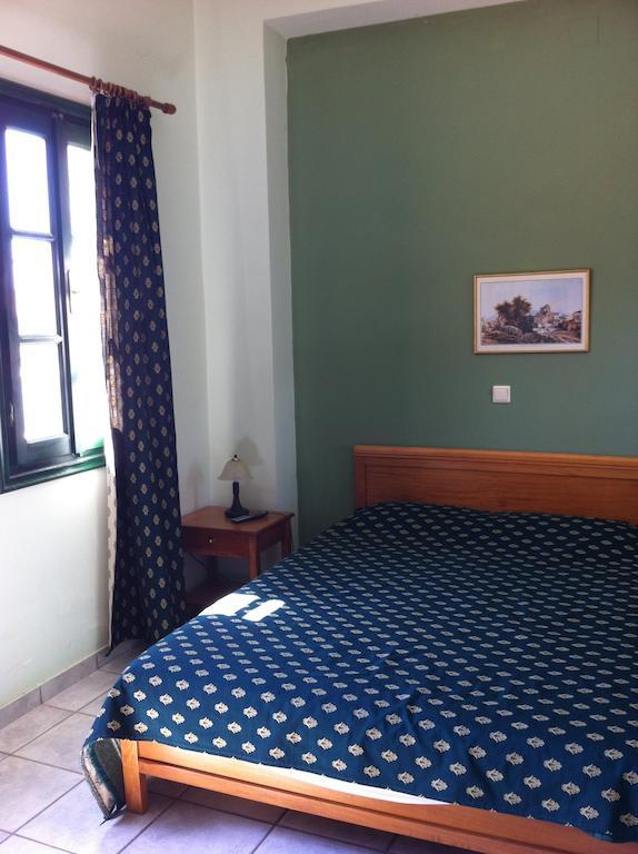 Zannikos Rooms Ermoupoli Værelse billede